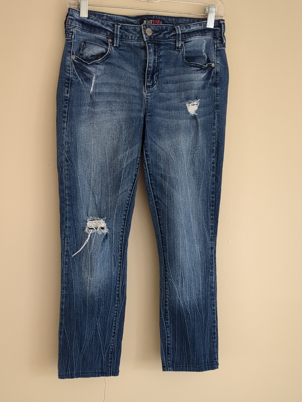 25 JustFab Distressed Denim Cropped Length Jeans